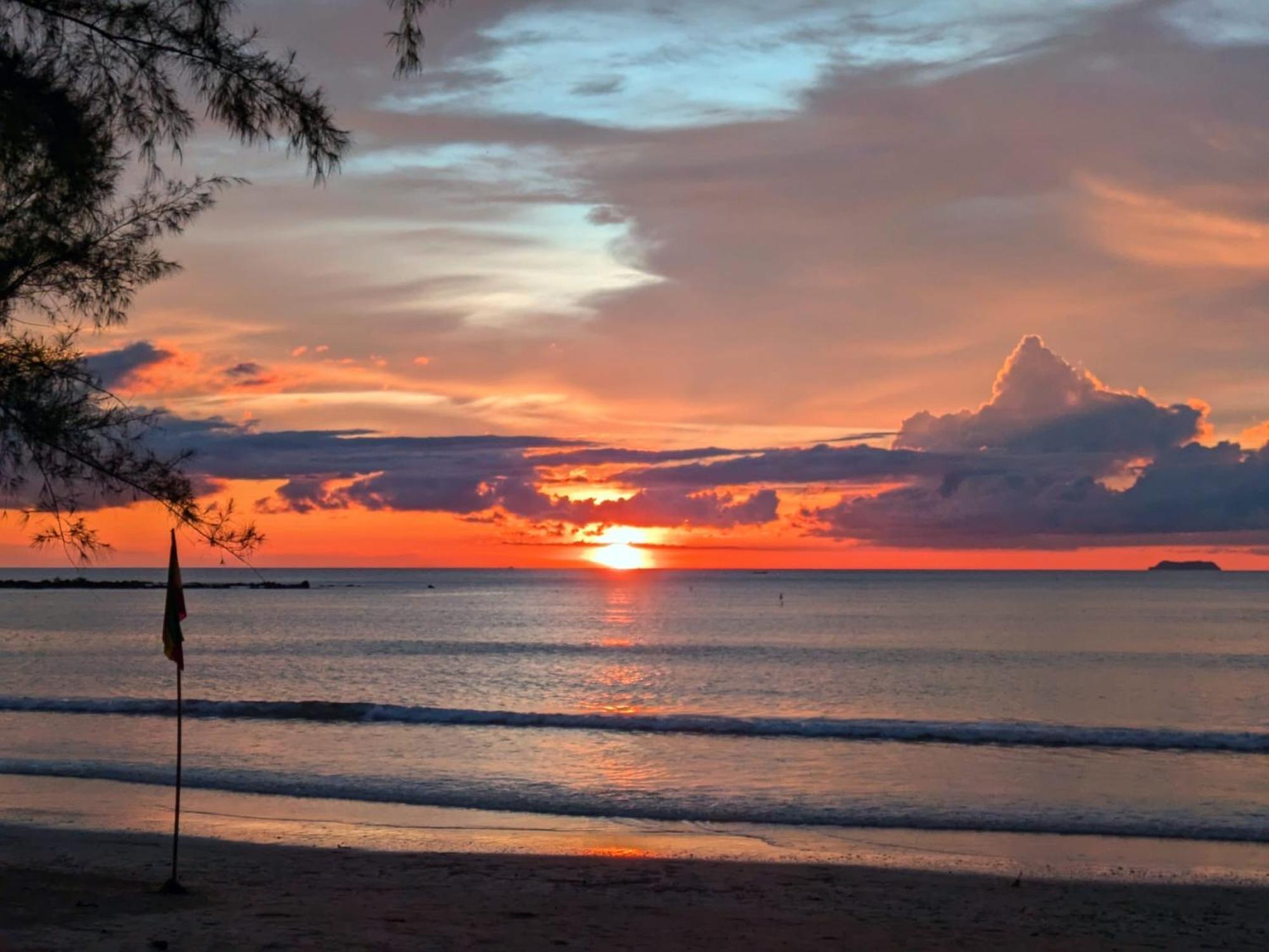 Coconut Lanta Resort @Klong Dow Beach Krabi town Екстериор снимка