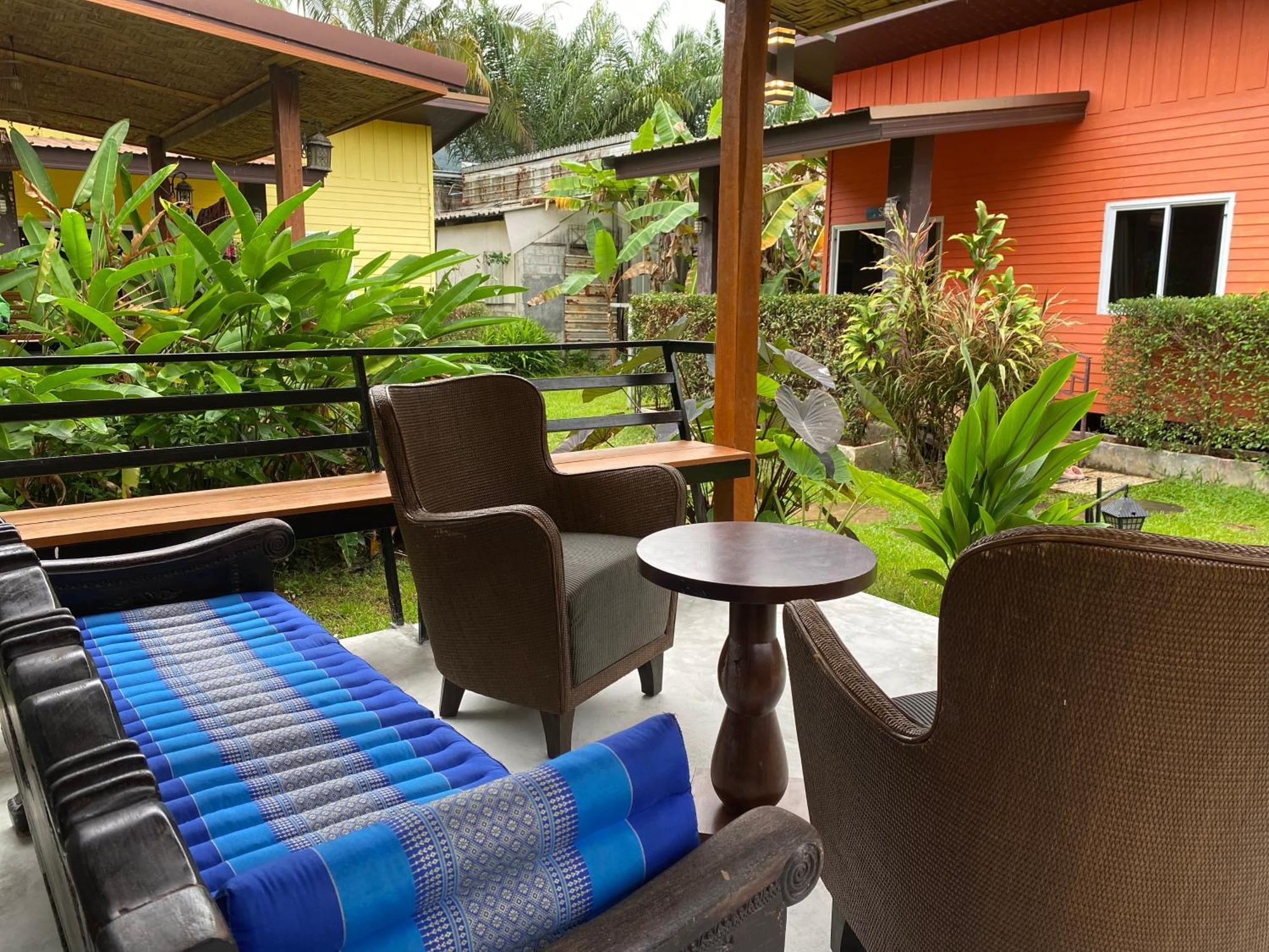 Coconut Lanta Resort @Klong Dow Beach Krabi town Екстериор снимка